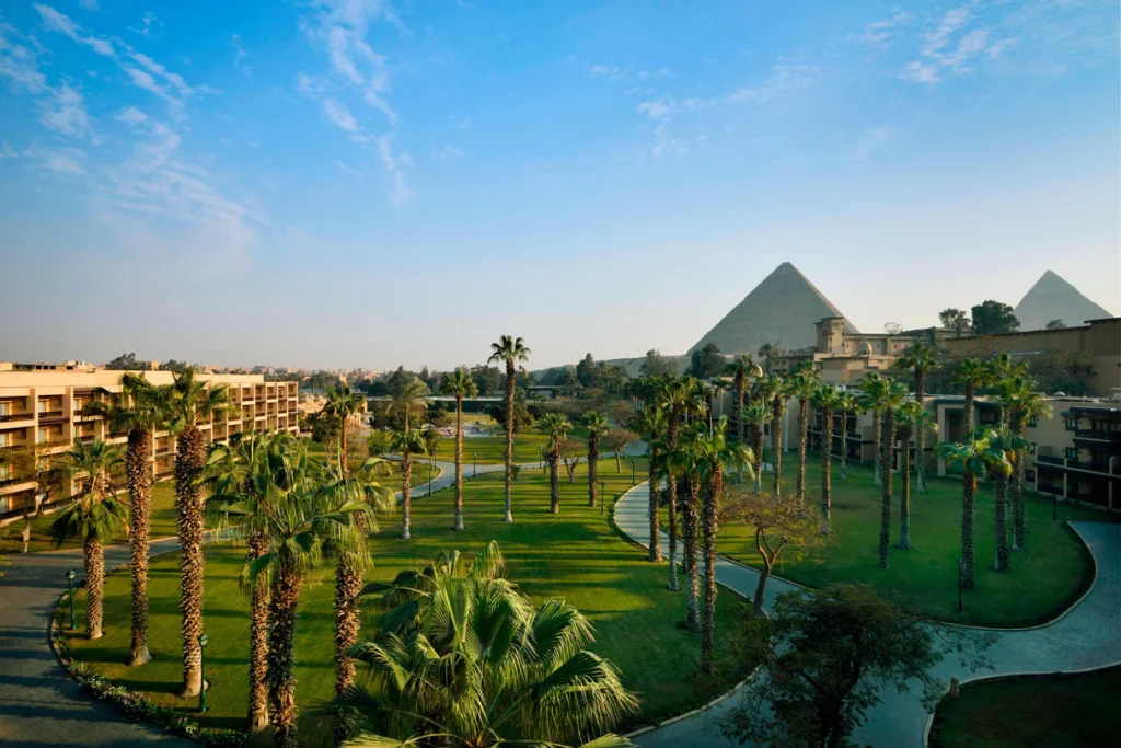 Luxury hotels with pyramid view