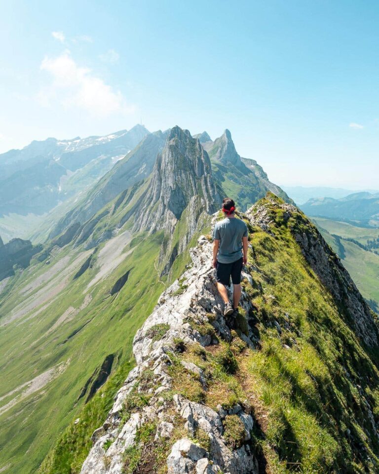 How to Hike to the Schäfler Ridge - Hungariandreamers