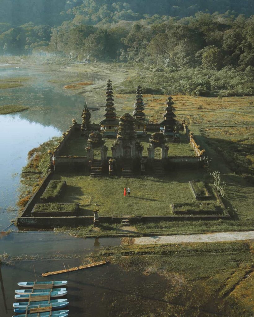 Tamblingan Lake photos