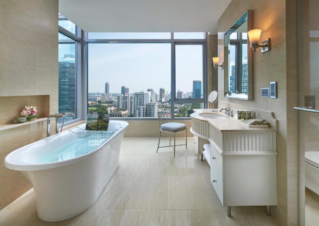 Oriental Residence Bangkok with pool