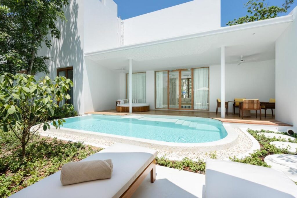 SALA Samui Chaweng Beach Resort